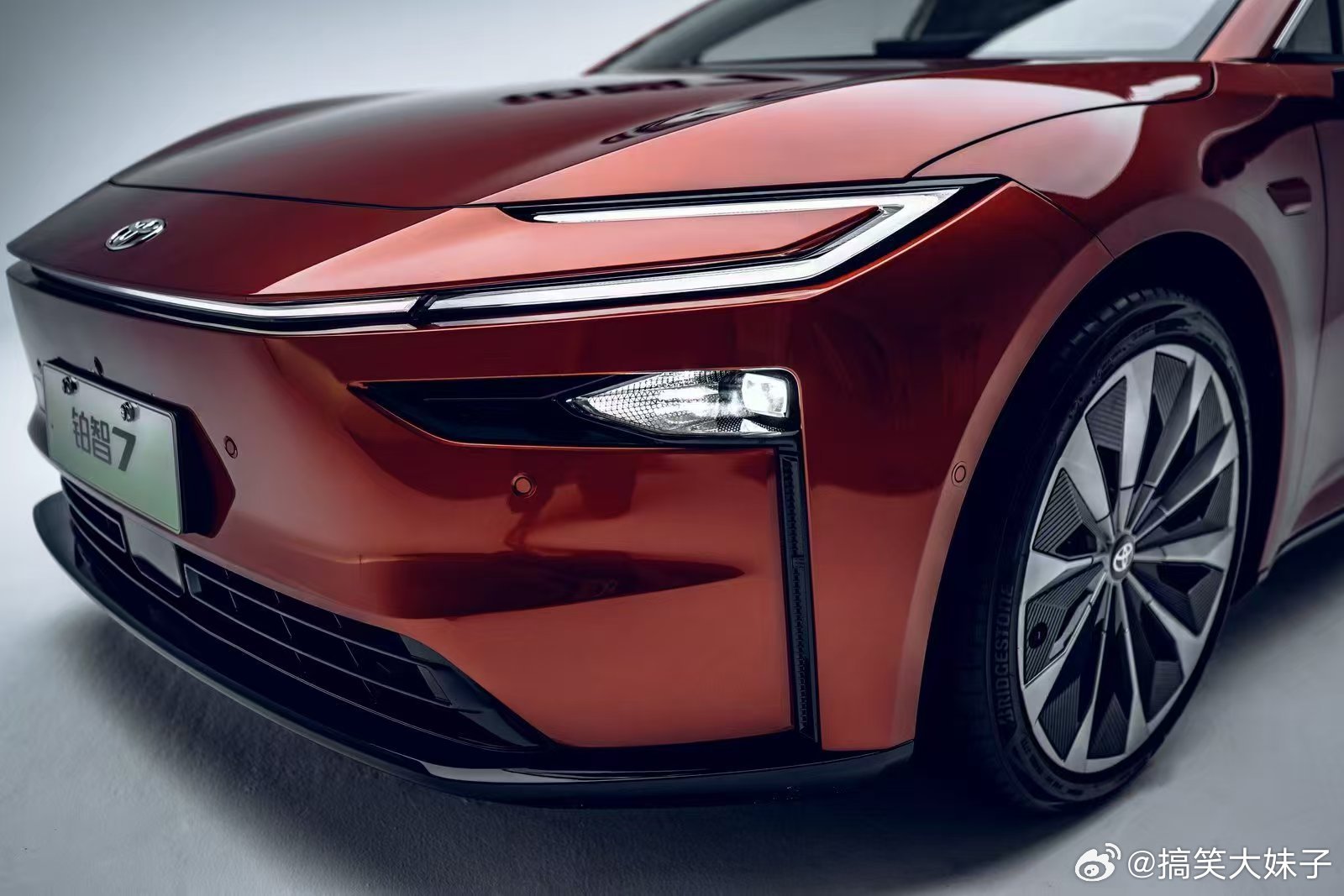 实测后的认可更有分量！铂智7把小米生态融入车内，米家APP车控家、家控车超实用，