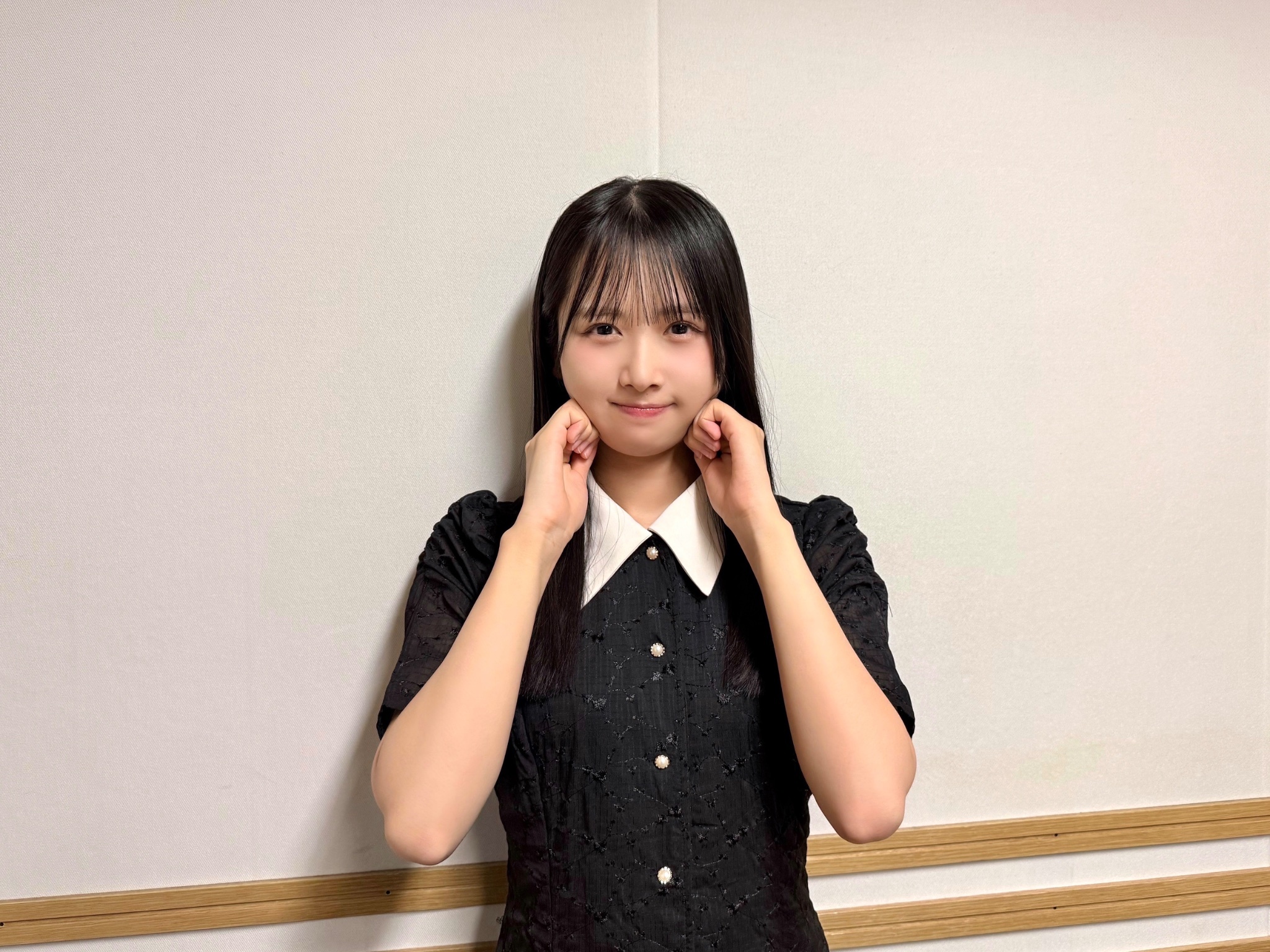 上村ひなの 　 日向ひ ​​​