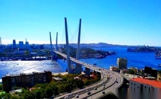 “把当年抢走的地，卖回给中国？”
第一次听到这疯话，还是从一个俄罗斯前高官嘴里说