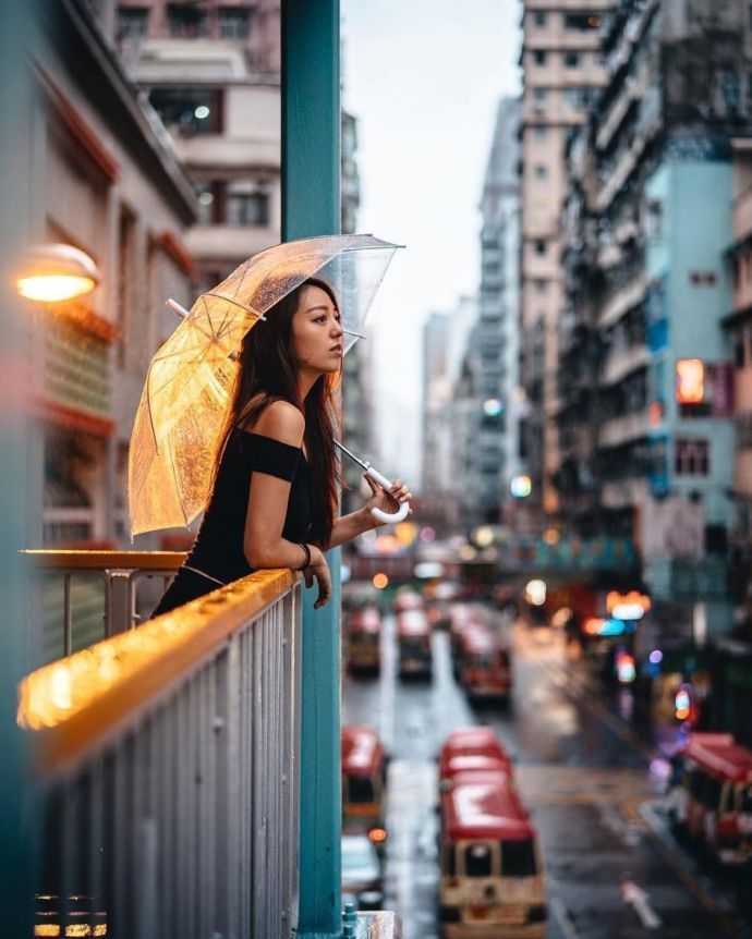 人际关系的精髓是欣赏和赞美，欣赏和赞美是一个社会文明最正常的体温，体温低了便是憎