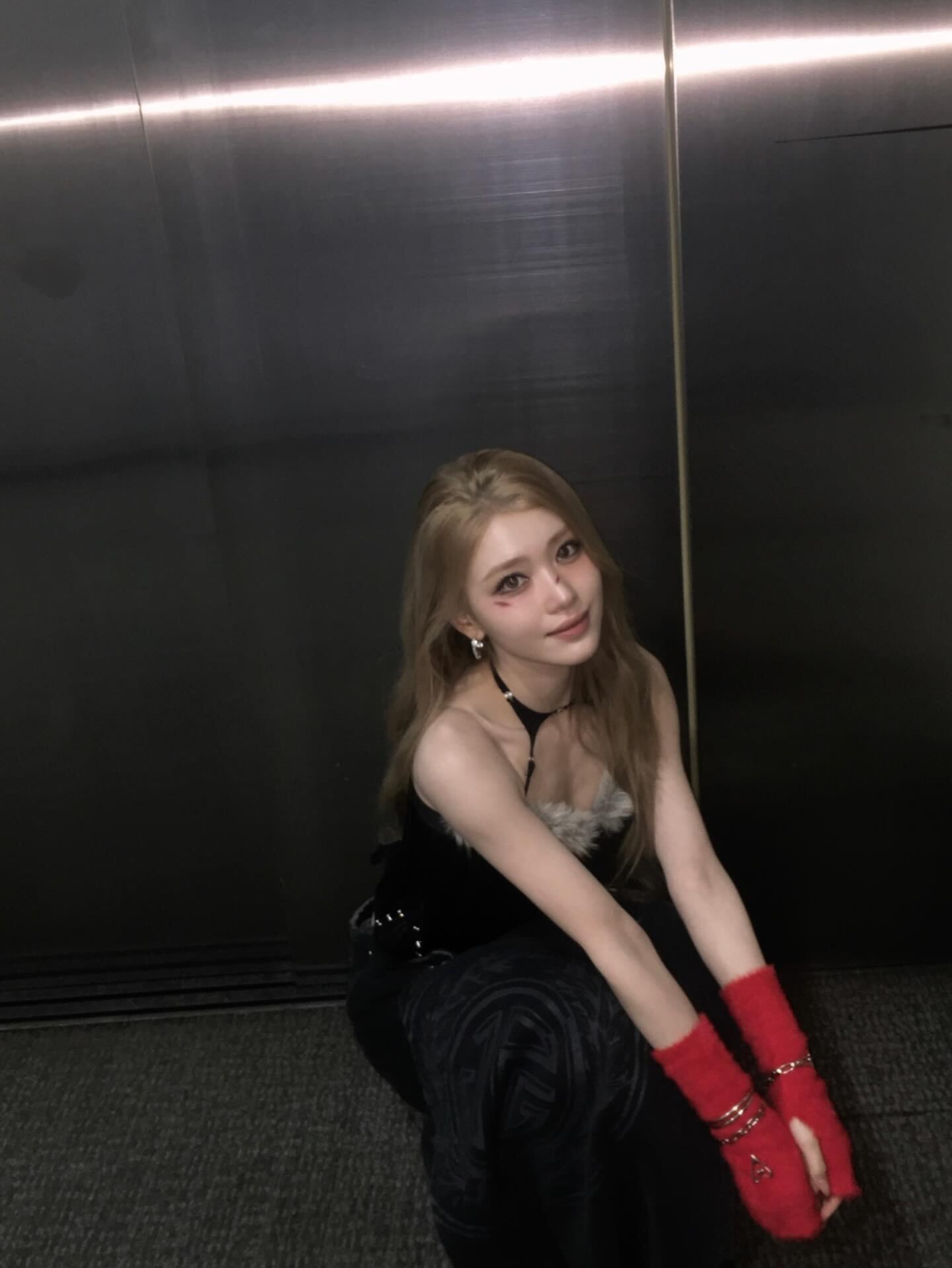 不是粉丝，但觉得沈小婷的气质确实适合这种正式场合。到时候会看看片段。沈小婷要来W