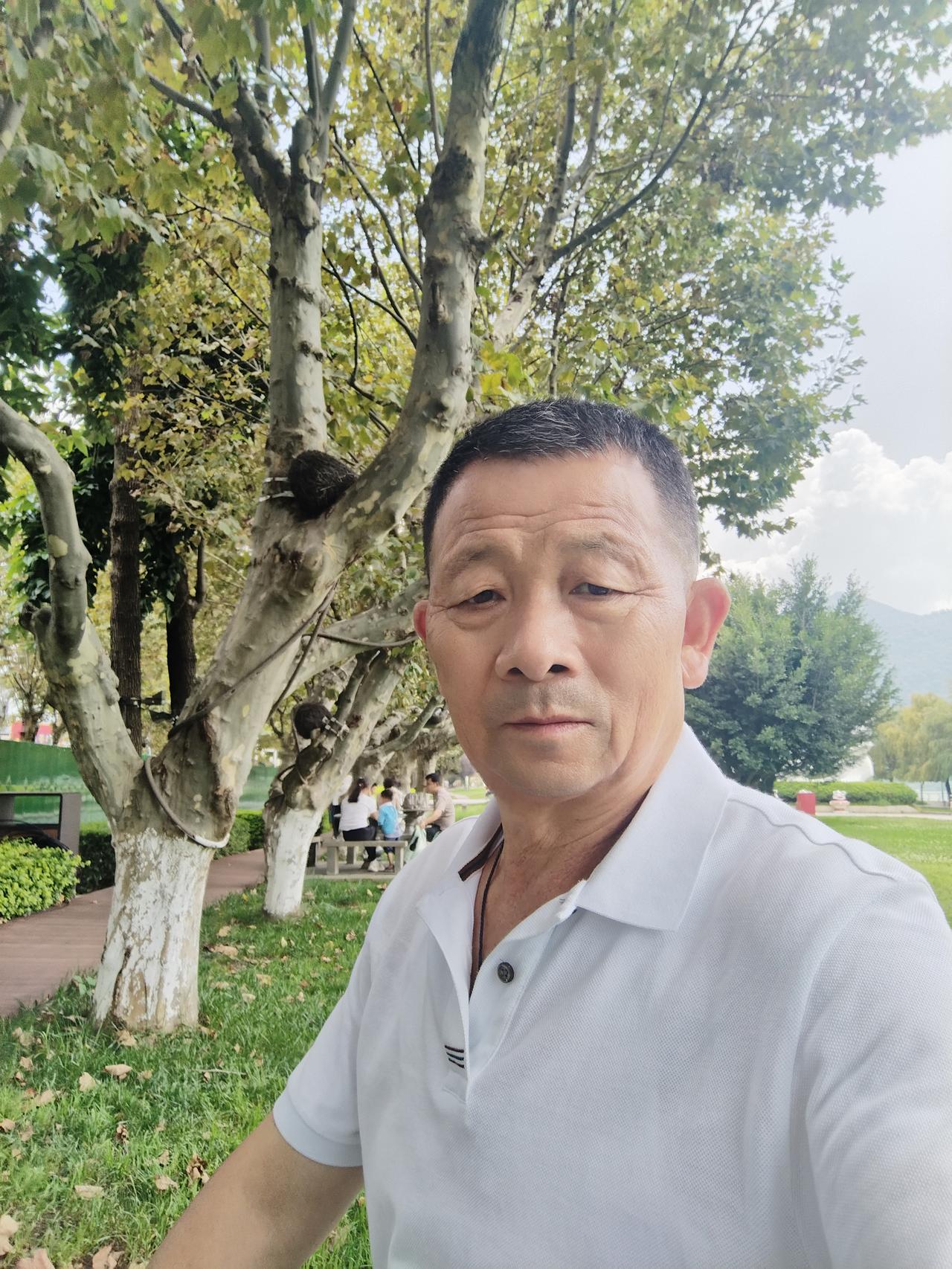 云南滇池留念