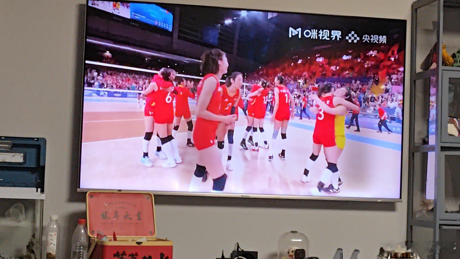 #中国女排2比0美国女排#✌️耶 ​睡觉去喽 ​​​