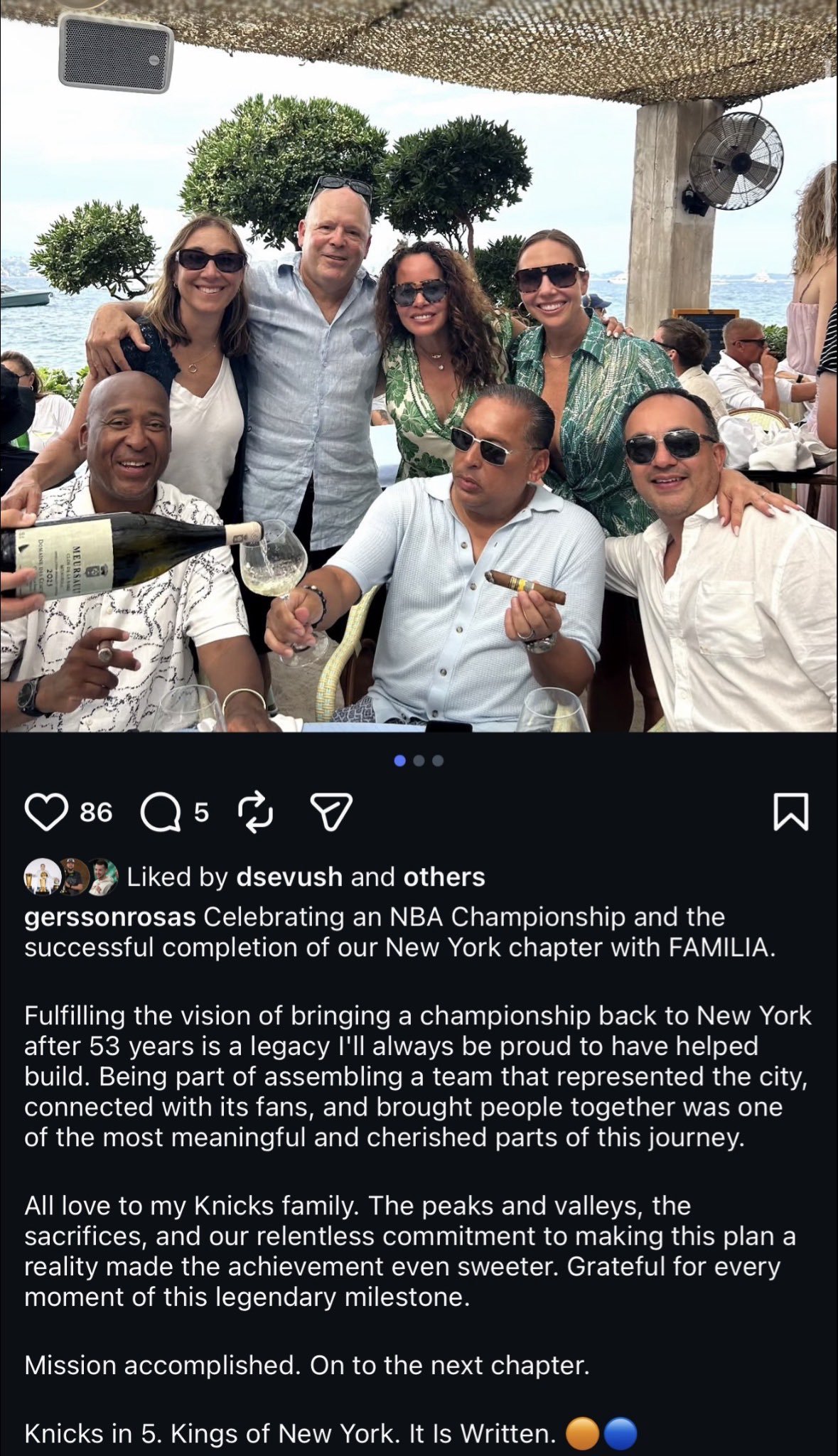 ▲在尼克斯任职4个赛季的高级副总裁，并拿下一个总冠军后，杰森-罗萨斯暗示已经离开