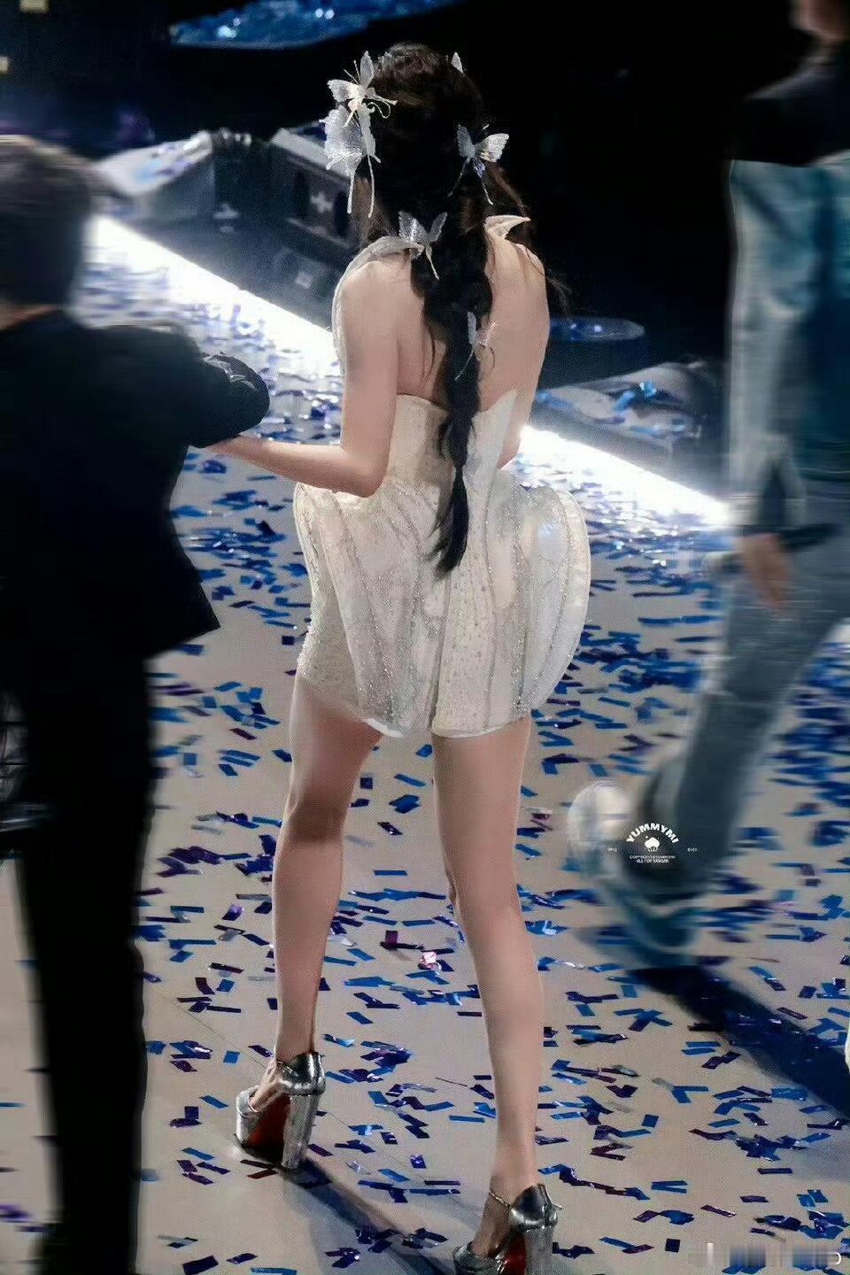 杨幂 梦中情腿 