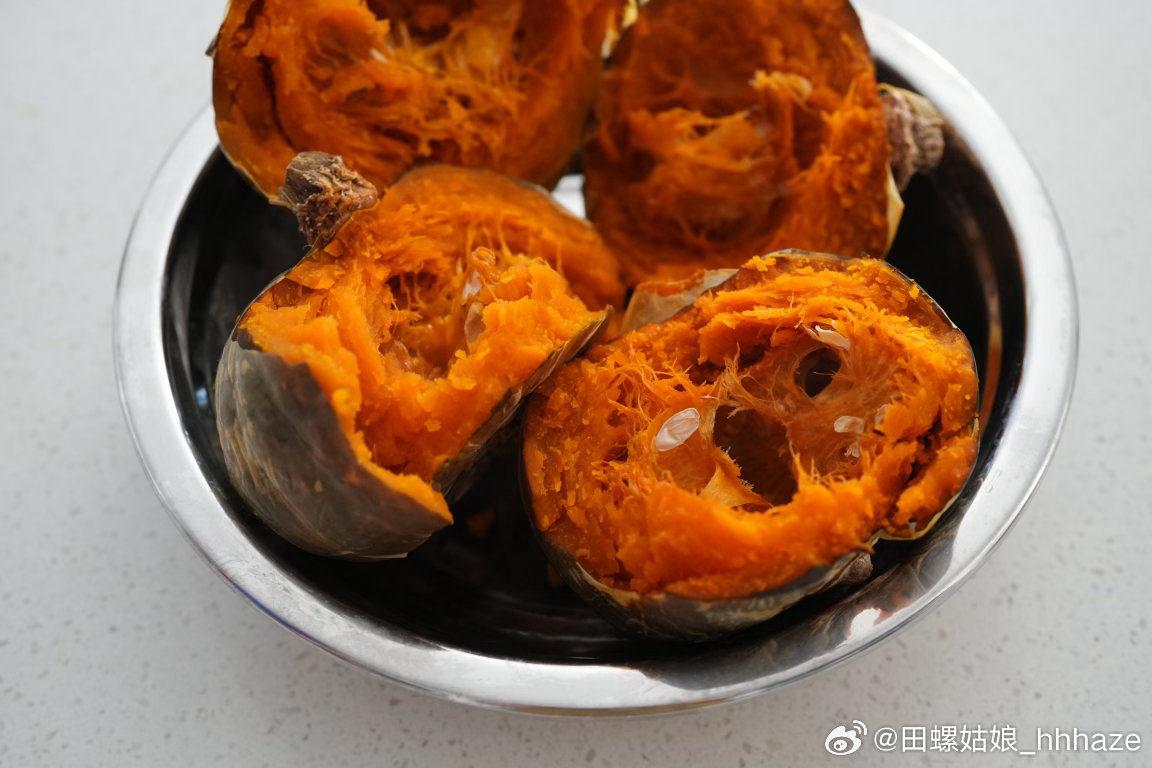 南瓜糖化程度越来越高了，再往后可能会更甜糯，但粉度就没那么高了。如果吃的时候想要