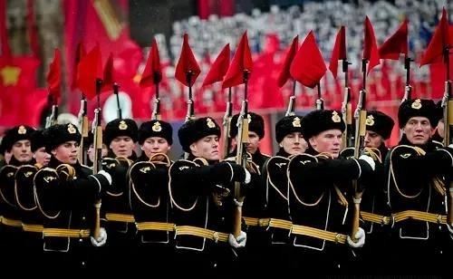 难以想象，仅有4个国家表态会参加5月9日在莫斯科的“胜利日阅兵”！据俄罗斯媒体报