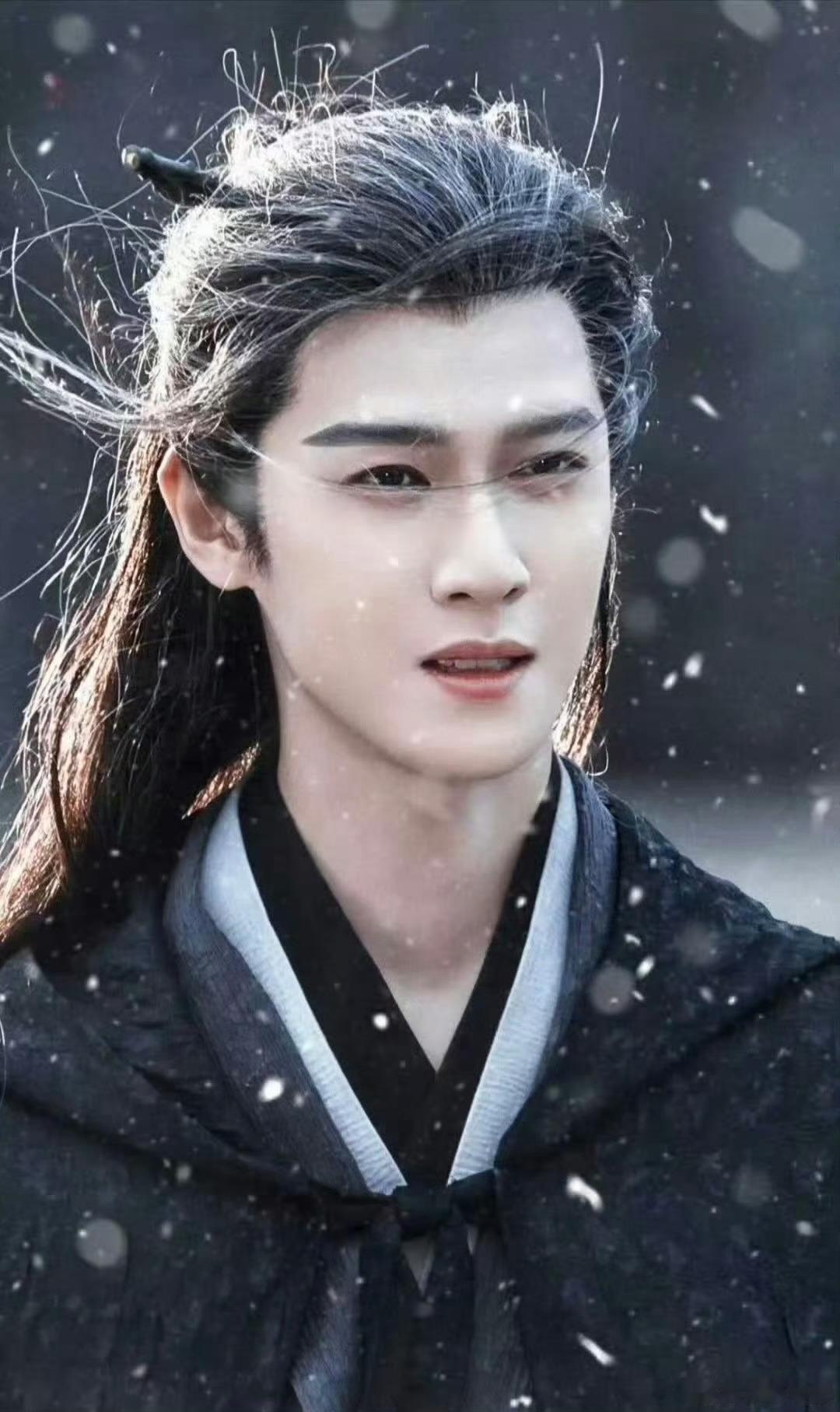 有消息称《朝玉阶》男女主是白鹿、李昀锐，你期待吗？ 