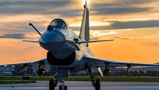 三国接连 “取消”！埃及取消订单，印尼取消订单，泰国也取消，歼 - 10C 为何