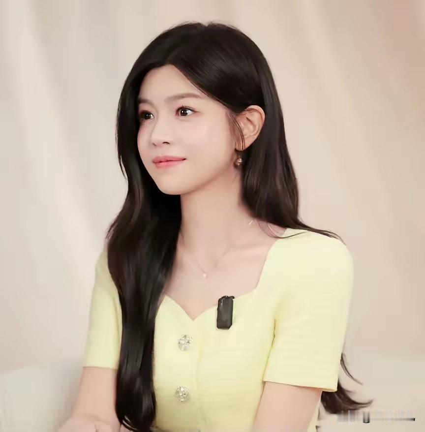 9月5日播出的《我家那闺女2026》里，陈妍希分享了她和9岁儿子“小星星”的相处