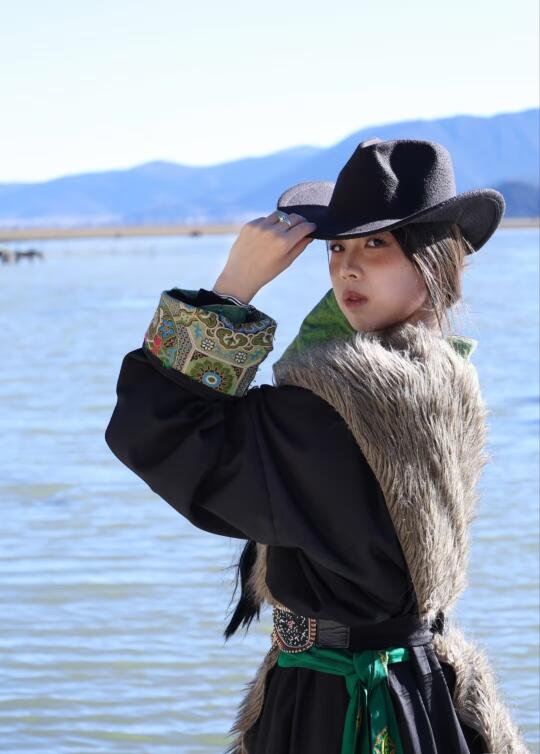 快来当一天的卓玛