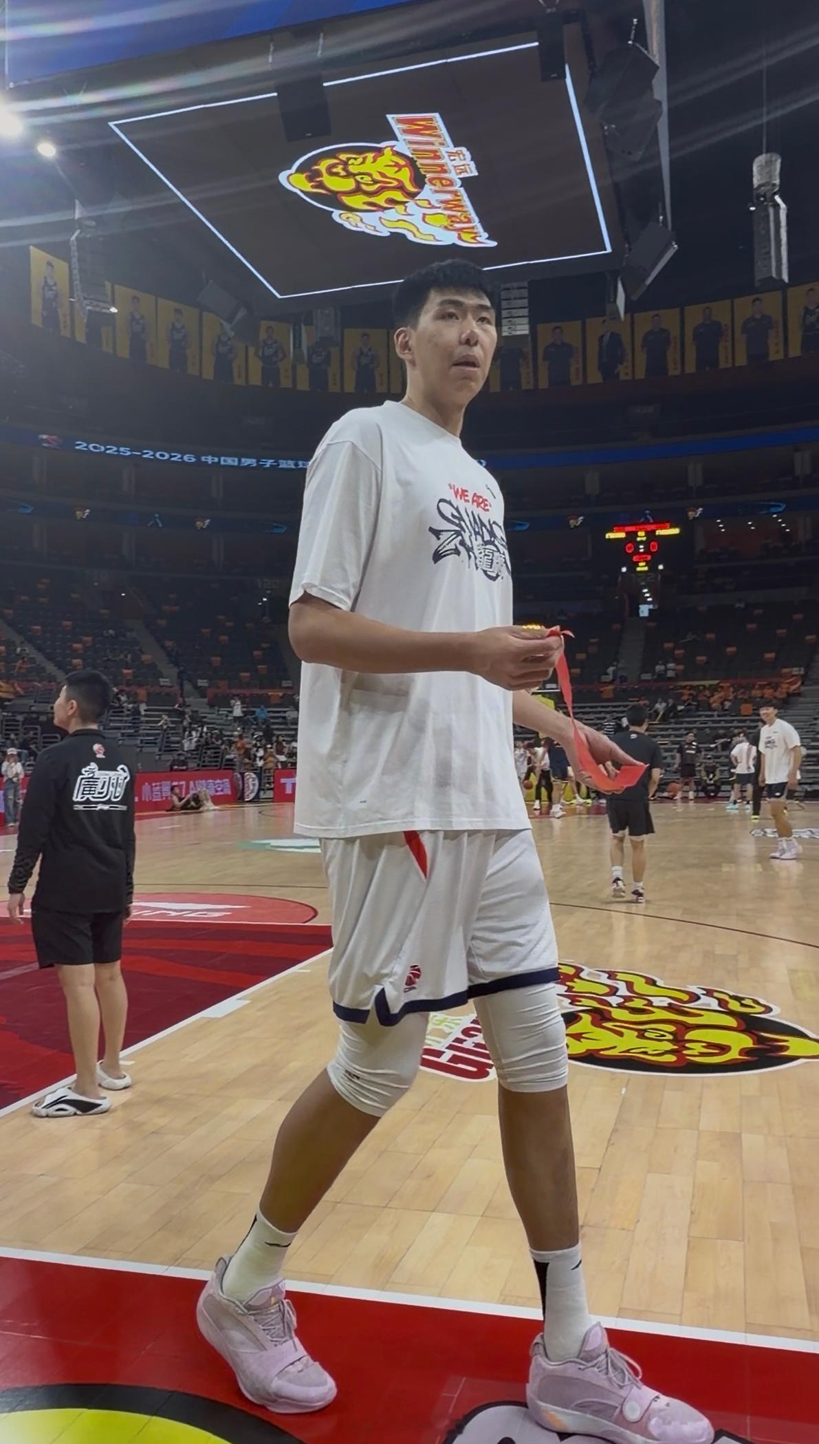 广东男篮vs龙狮男篮 东莞·东莞银行篮球中心