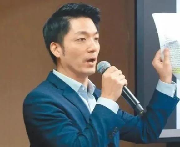 台北市长蒋万安最近撂下一句狠话，瞬间引爆两岸舆论：大陆军机若持续台海绕飞演习，就