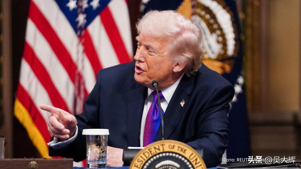 特朗普：等我骨子里感觉到了，就会结束战争。
 
记者问：你怎么知道中东战争什么时