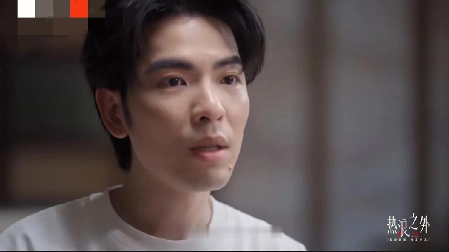真实的可怕
萧敬腾说:“我爸不会给我正向的鼓励，他知道你赚钱了，他还会生气的说，