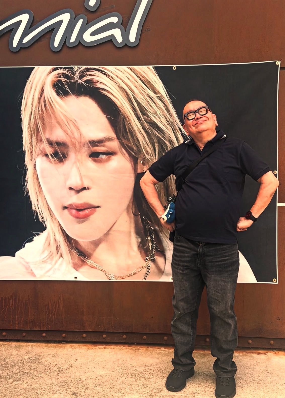 菲律宾电影导演Joey Javier Reyes参加釜山国际电影节期间还去了旻爸