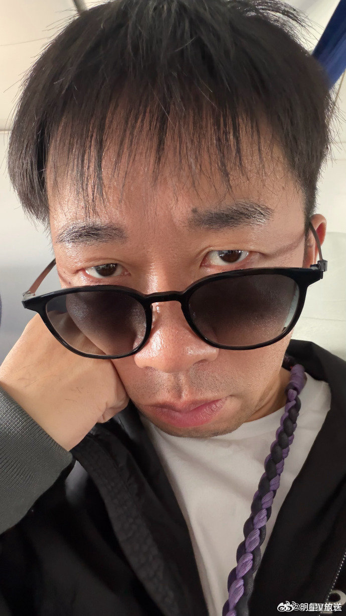 杨迪被飞行软件预警吓惨了 又抓到一个会被飞行APP预警拿捏的人！杨迪看到预警当场