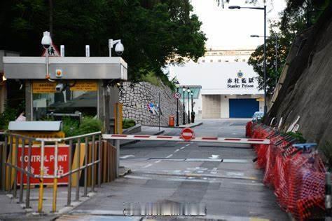 香港監獄香港赤柱監獄 「属高度设防的香港赤柱監獄..」香港赤柱監獄（英語：Sta