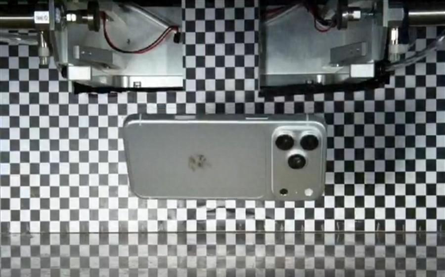 印度闯大祸！iPhone18 Pro Max真机曝光，外观配置全泄露

6月30