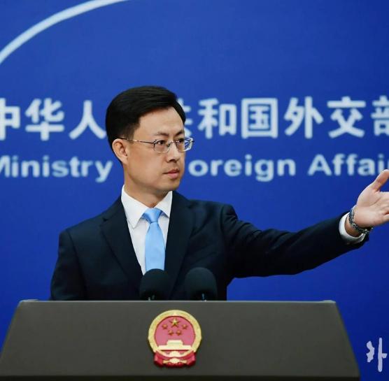 中俄不出声。
有人开始慌了！

明明是两个大国。
偏偏在这时候沉默。

这让很多