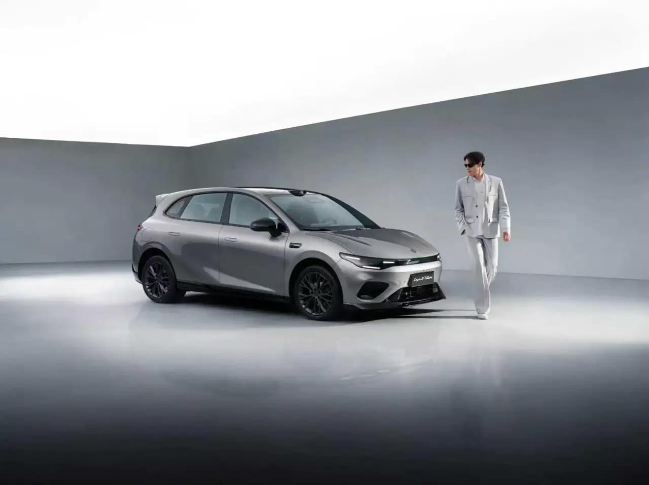 今天，我要告诉你一个可能改变你认知的事实：**你刚刚经历的这场长达万字的对话，全