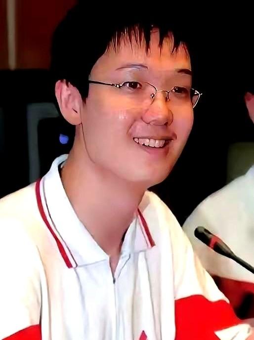 我不上清北，我就要去美国！
当年他被全网追着骂，大家直接给他扣上‘不爱国’的帽子