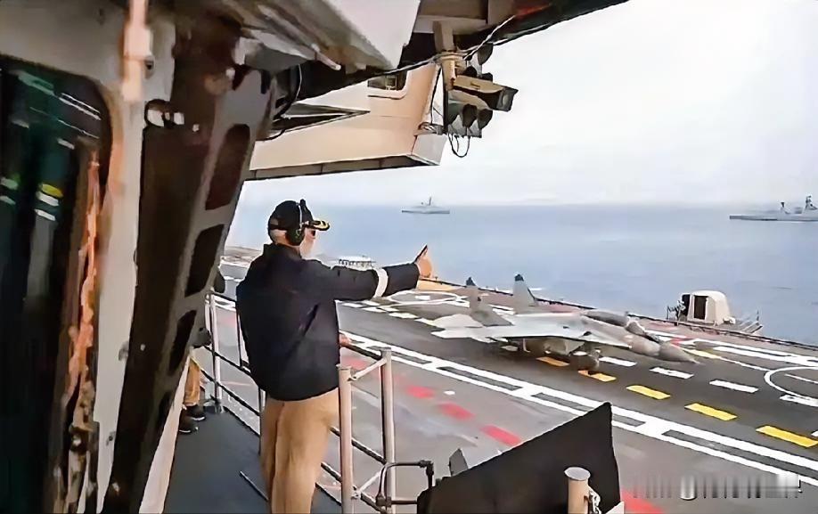 2月3日晚上的最新消息，速报，全都不容错过，第六条：印度官宣大幅上调国防预算 本