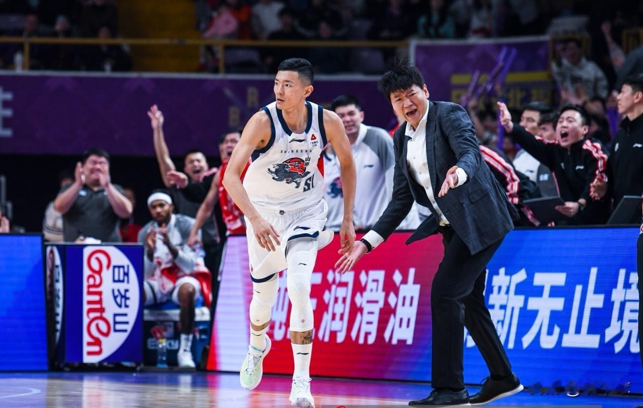 山东高速81：87北京北控
输球后的山东高速，迎来罕见的一波四连败！
这波四连败