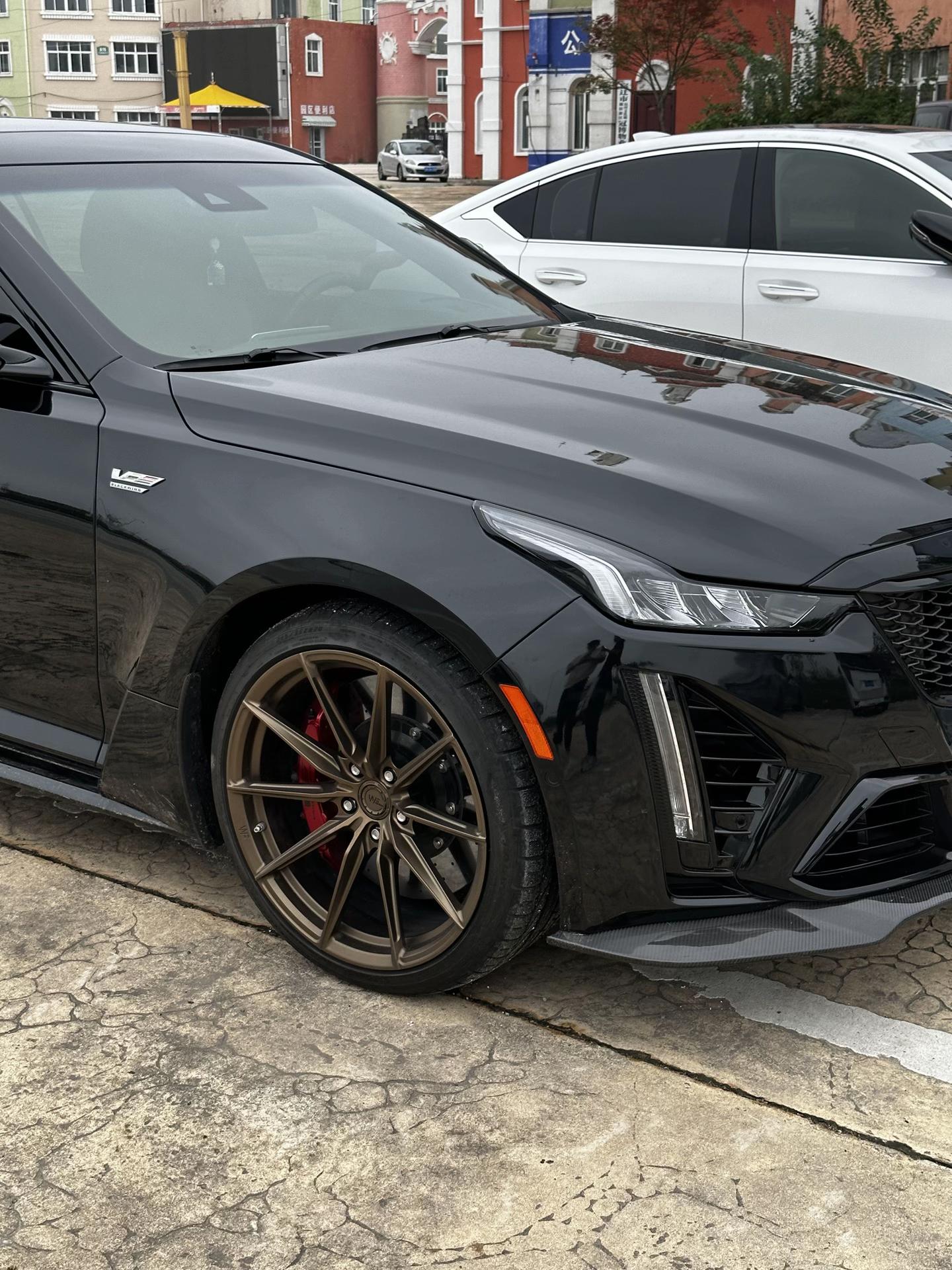 这个是2.0的ct5吗？