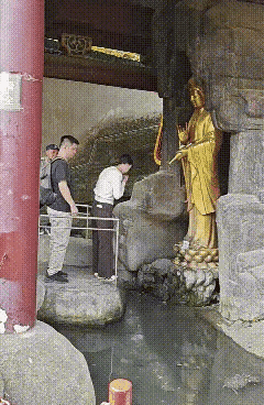 这也有人信，自来水而已@！