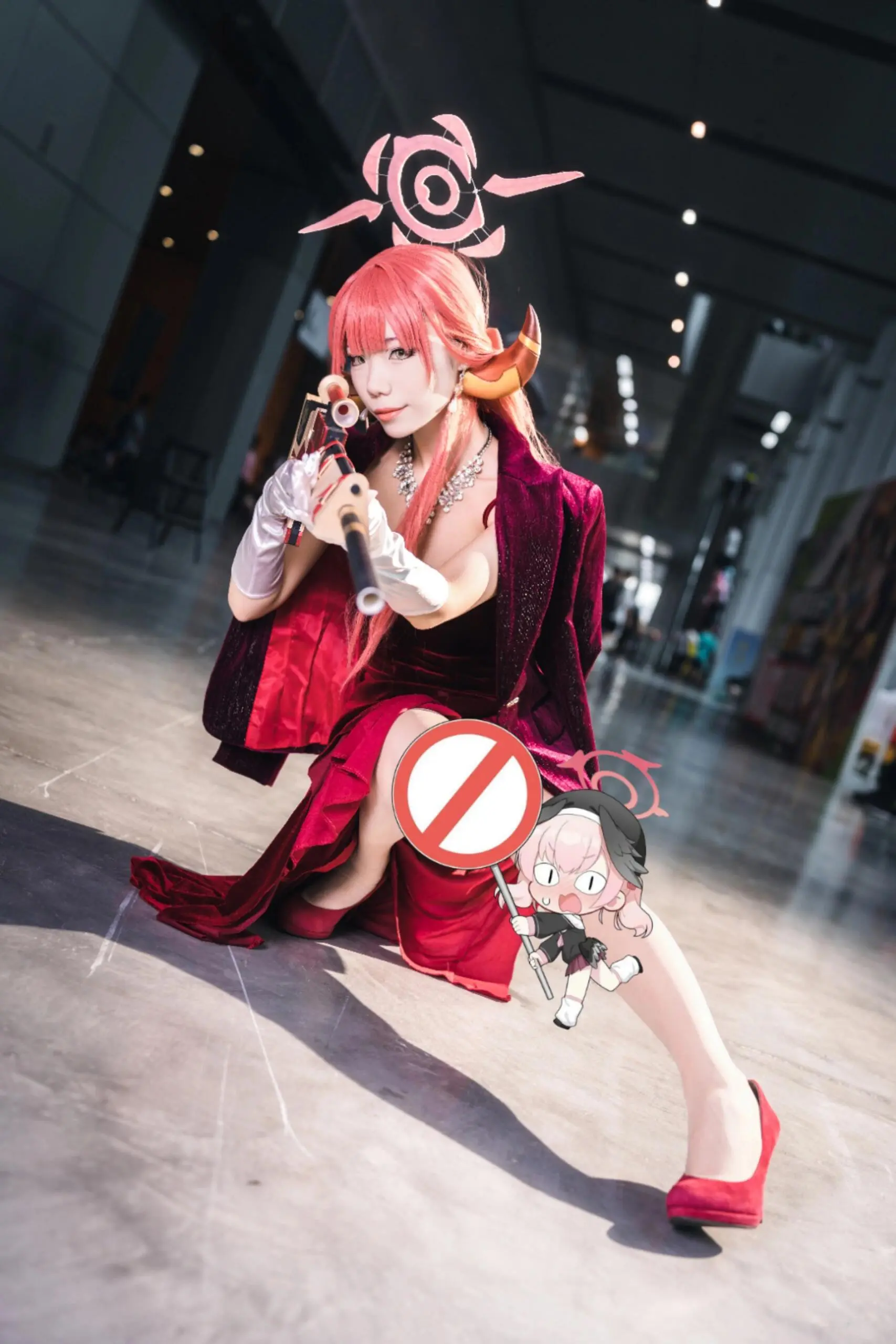 性感美女 这谁能顶得住啊 蔚蓝档案cos 考斯普雷cosplay 漫展...