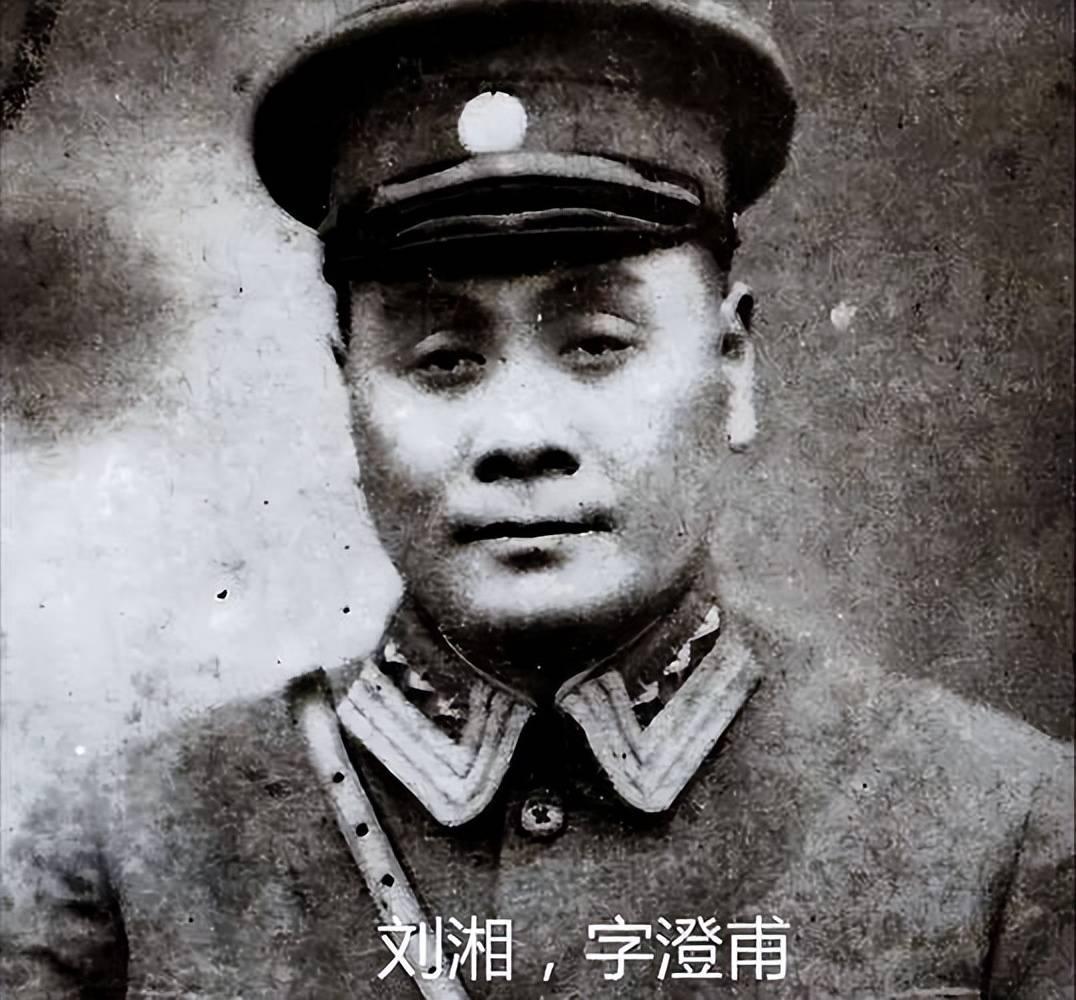1978年，郭沫若去世后不久，妻子于立群做出了一个让所有人震惊的决定。

她的一