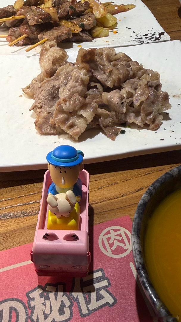 谁不想大口大口，急头白脸的吃肉肉呢又是快落的一餐日常分享 北京
