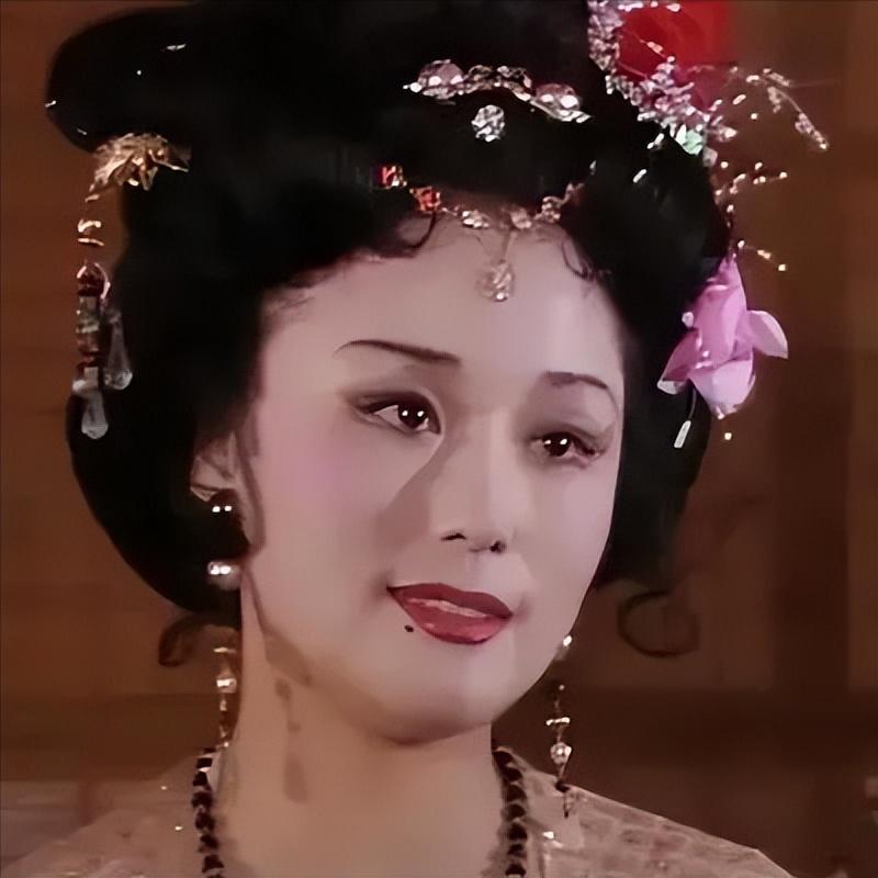 1976年，演员廖学秋去外面拍戏，和老公分别了六个月，她归心似箭，往家赶，想给丈