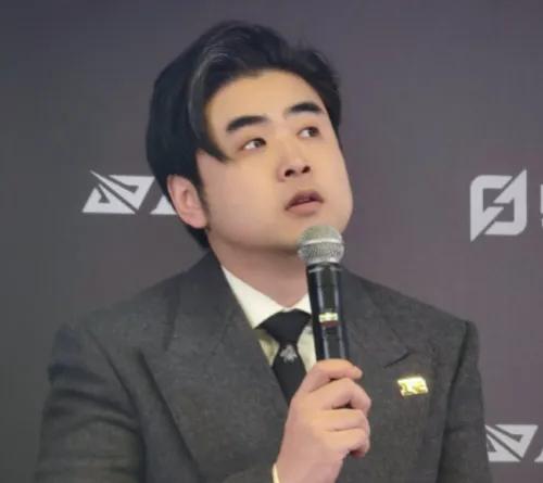 Lwx救赎之战！小龙人彻底统治赛场，薄纱AL全队！朱开在重返RNG执教后终于拿到