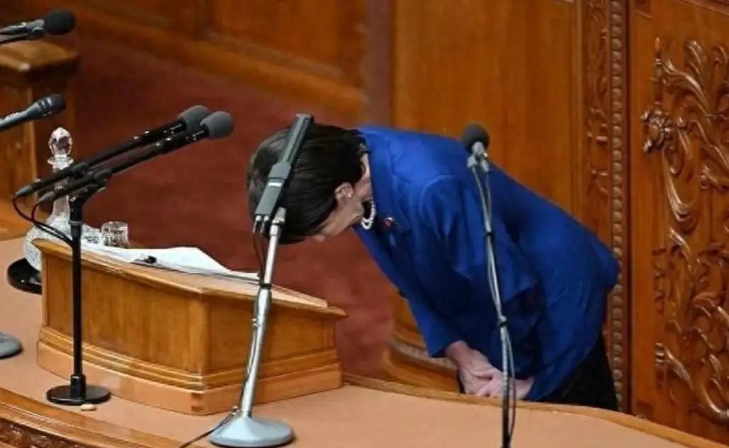 禁止所有两用物项对日本军事用途出口，这事其实早应该如此了。日本大力发展军事装备，