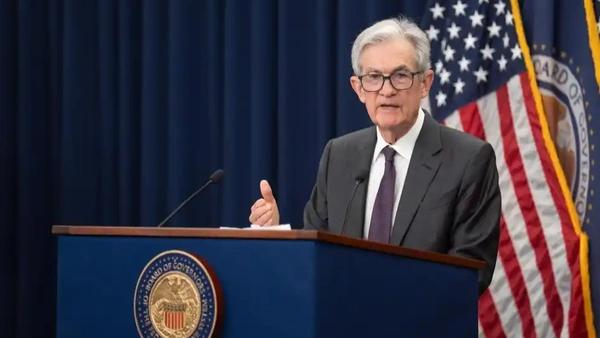 美联储主席鲍威尔遭刑事调查关键是以特朗普政府现在的形象看，几乎就没有公信力可言，