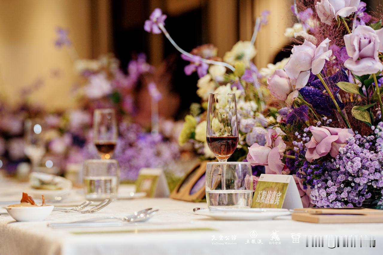 「成都尧棠公馆“心邸繁花”年终艺术答谢晚宴
——汪玉涵特别展开幕」
特邀主厨JE