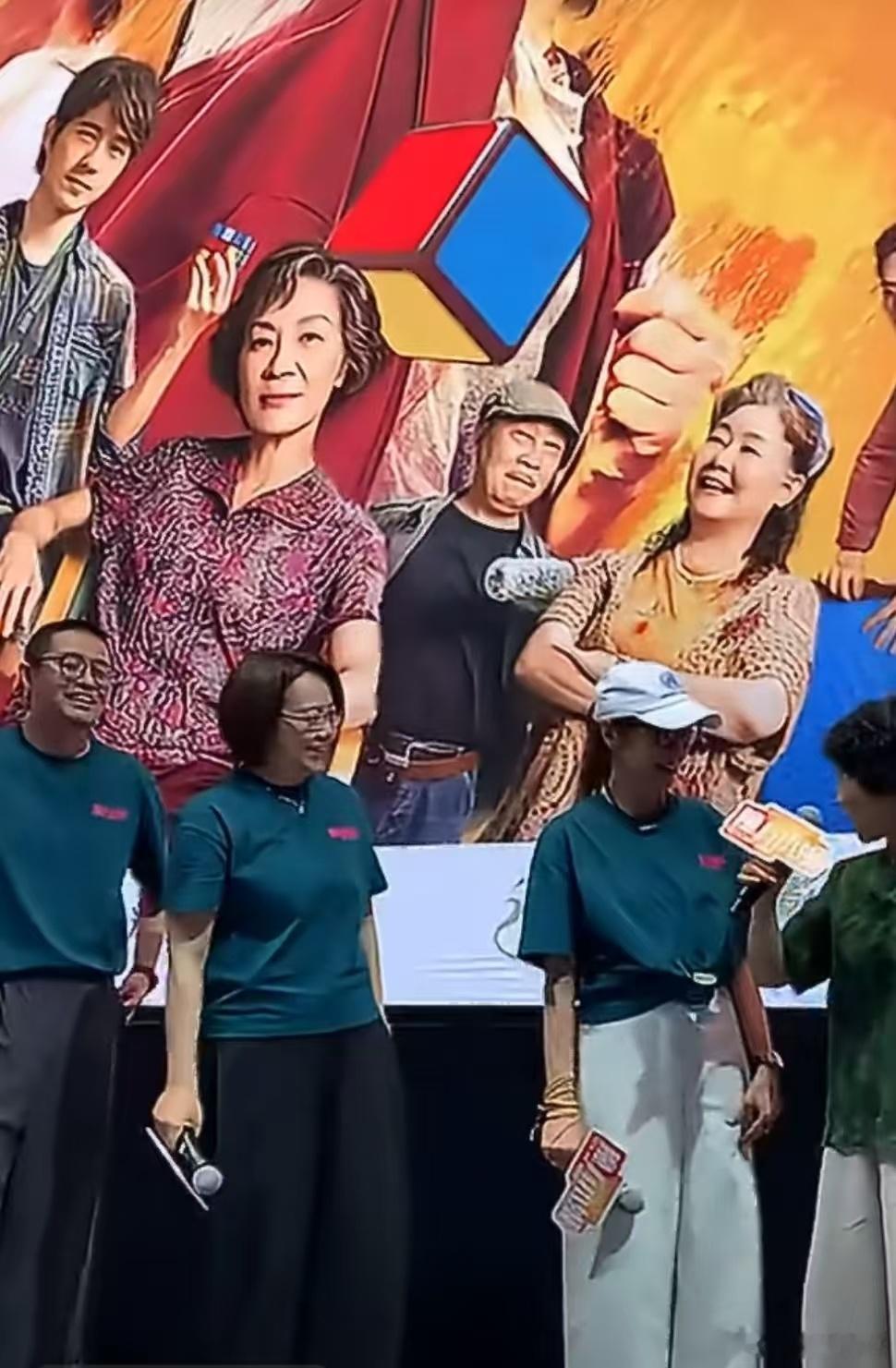 魔方小姐原型奶奶被刘昊然圈粉长辈观众很少会直白夸赞荧幕演员，奶奶毫不掩饰对刘昊然