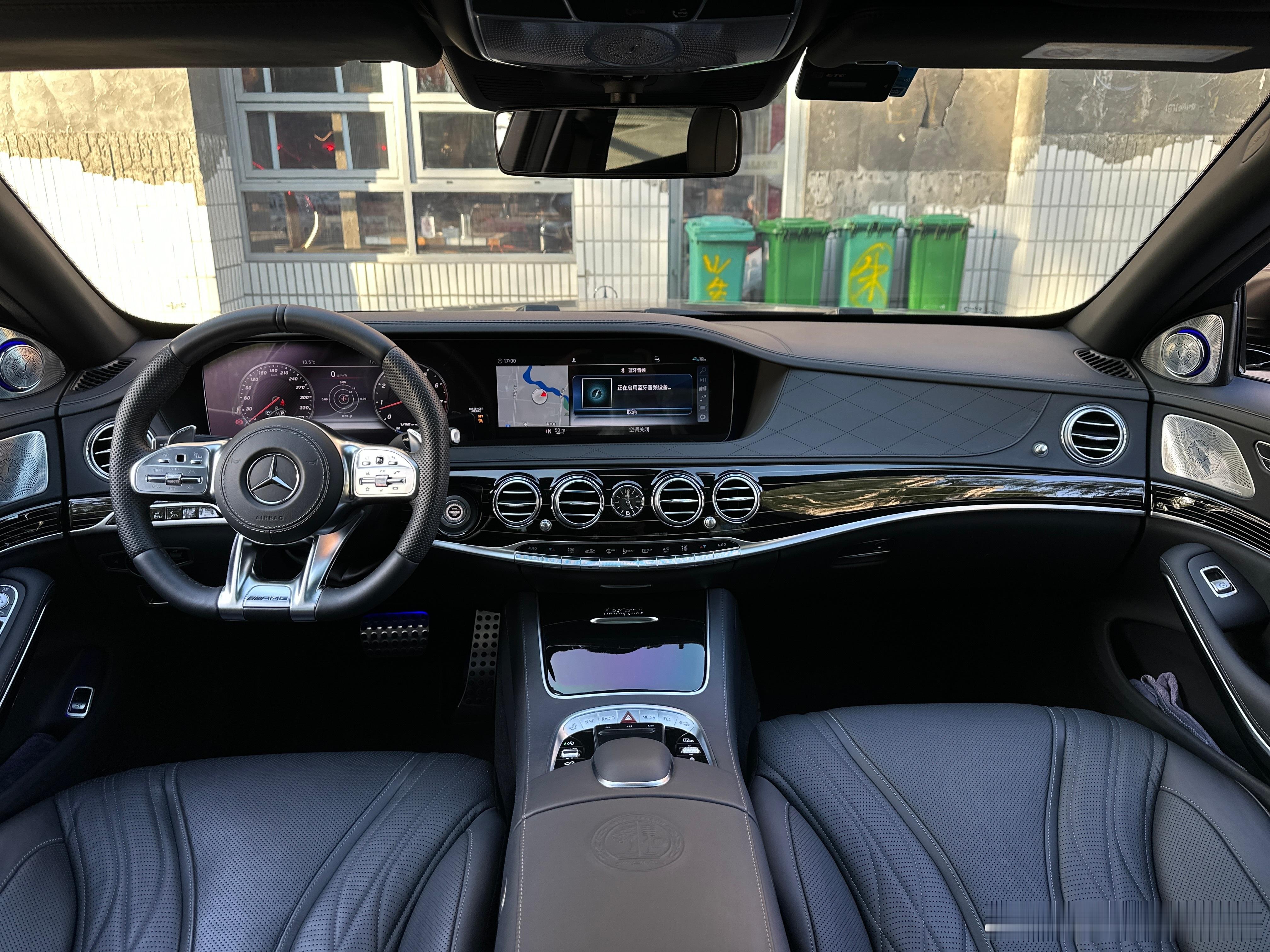 奔驰AMG S65L 黑外黑内 加急寻伯乐、21年落户、1.1万公里 ​​​