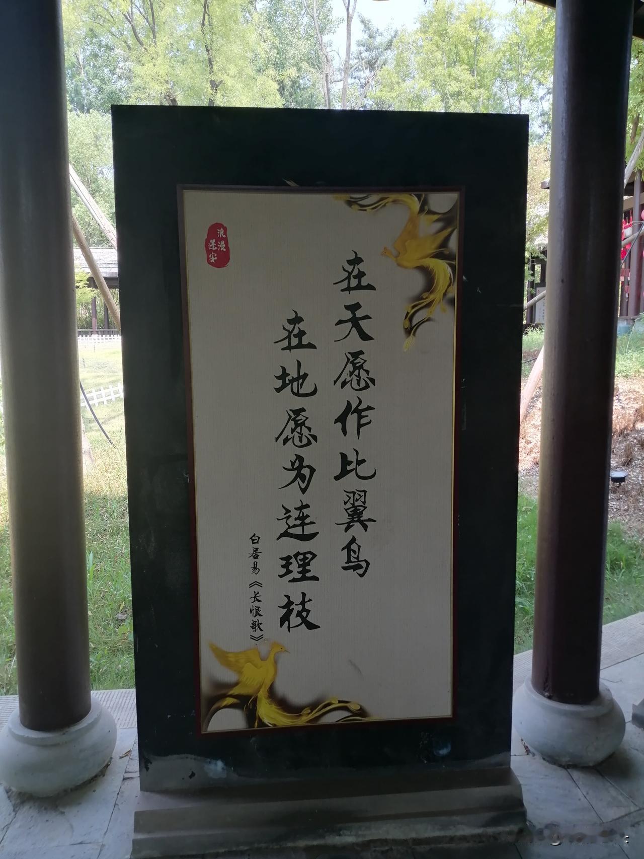 心甘情愿当情人的女人，不是糊涂，是太看得起自己

刚刷到一篇文章，把我看乐了。