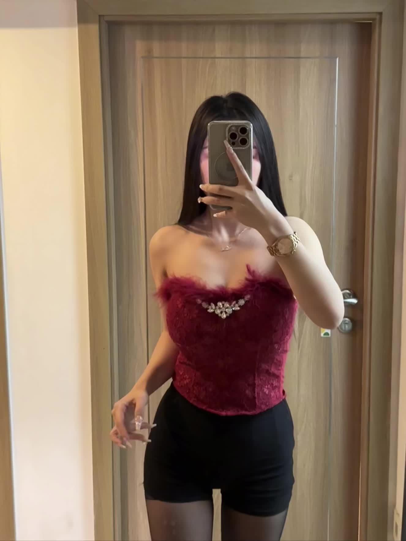 慢慢解开  自已系的结