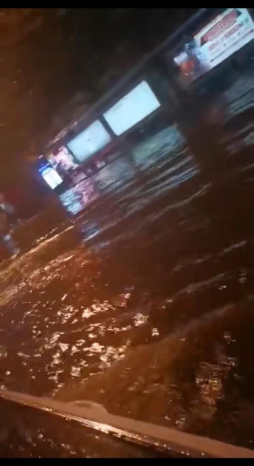 昆明你是真的要让我们划船吗🚣‍♀️！