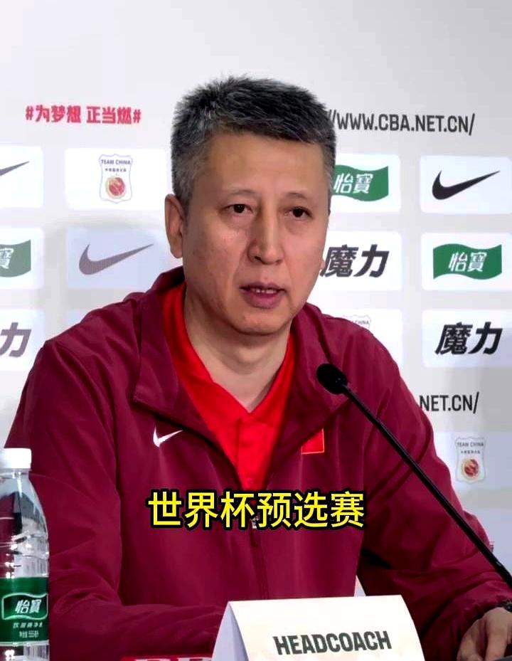 主场输给韩国，有人怪胡明轩全场只得2分。
 

韩国队就死抱着他们那个1号打，球