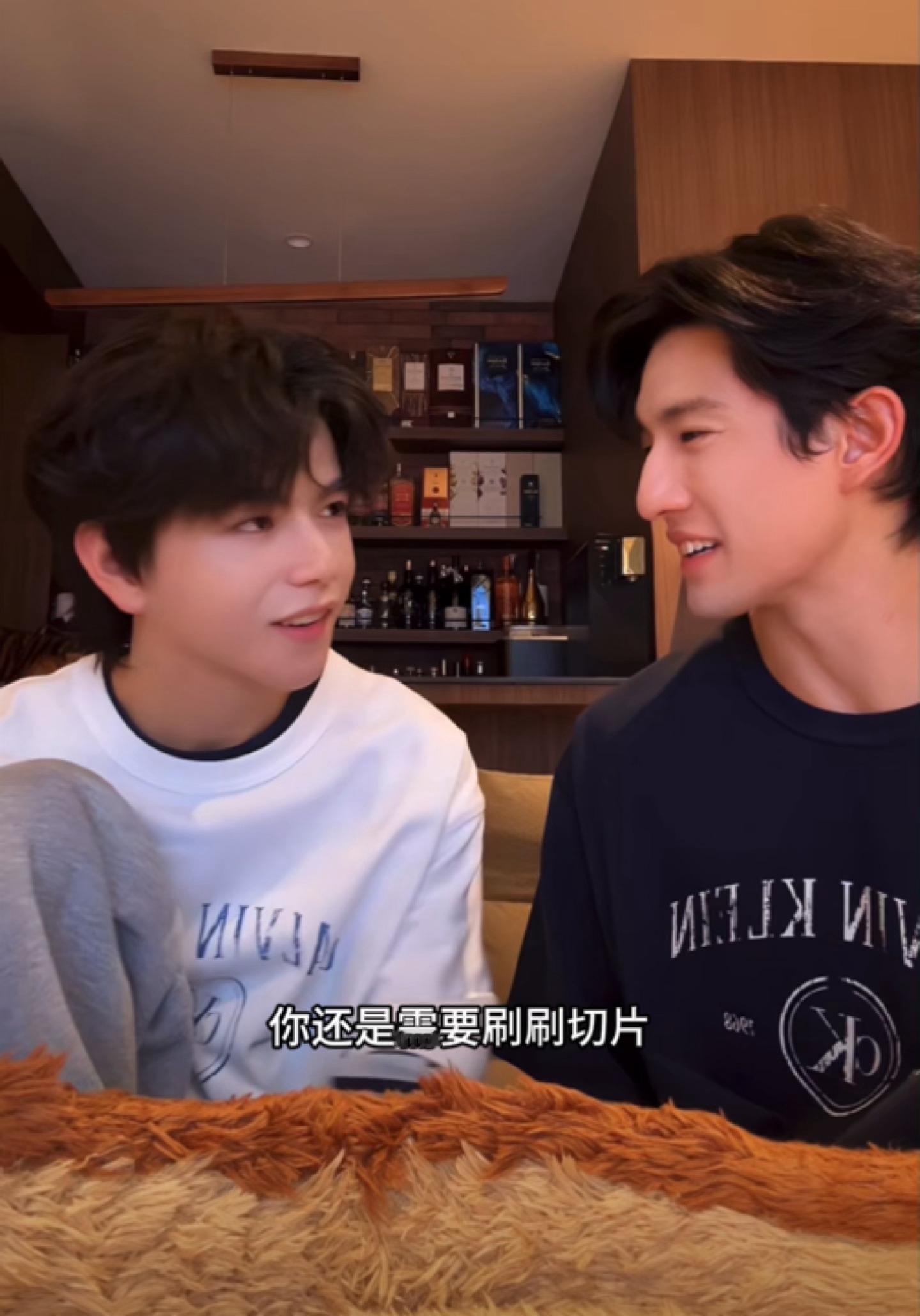 “我不就在你面前吗还需要刷切片？”“现场我不是没去吗”就这么会儿没看到都要补物料