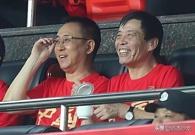 王铎：他们似乎看到了前景，也就是不久的未来。