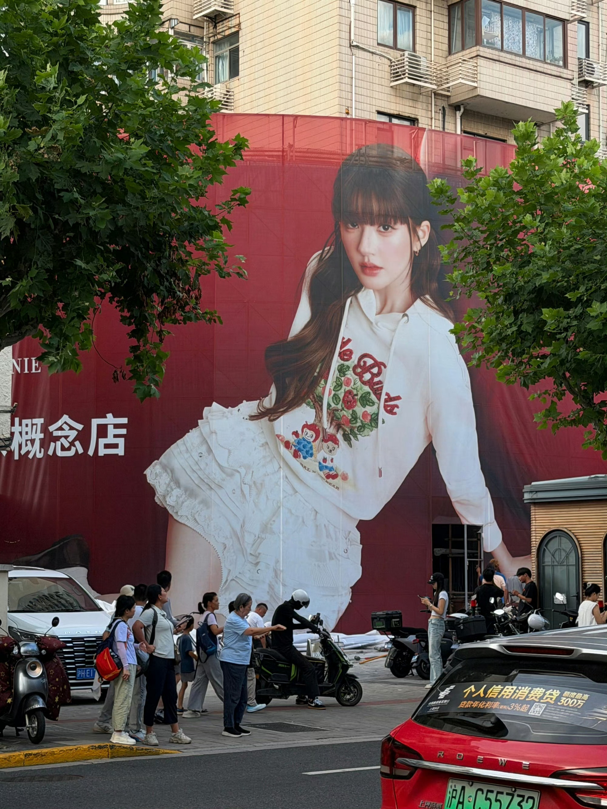 小熊每次的大地广让人看了都很舒服，这个牌子给我的感觉就是真诚，真的爱而且很有安全