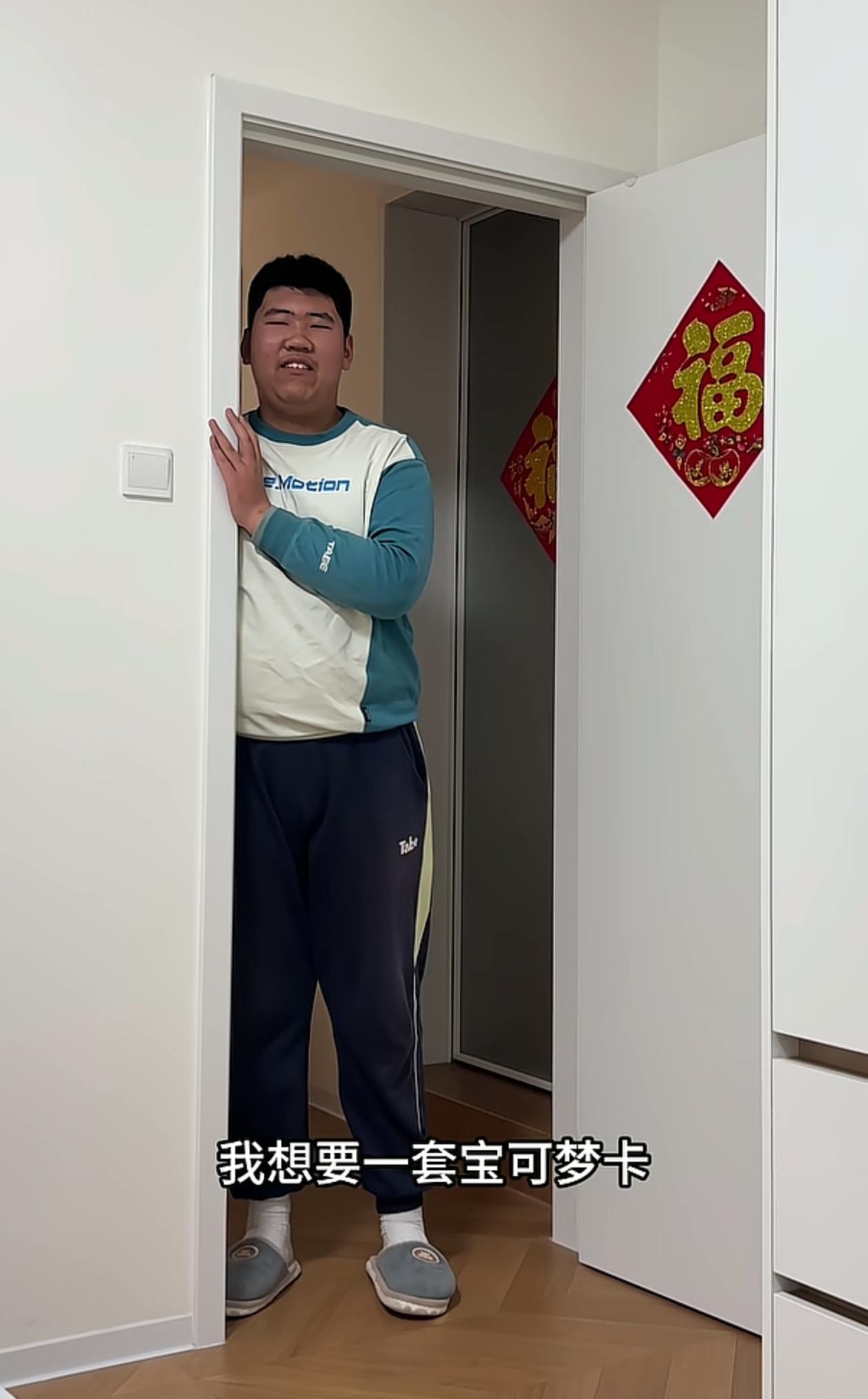 单位做饭的大师爱叨叨单位的事
我觉得这样的人是干不长久的
毕竟你只是临聘人员
而
