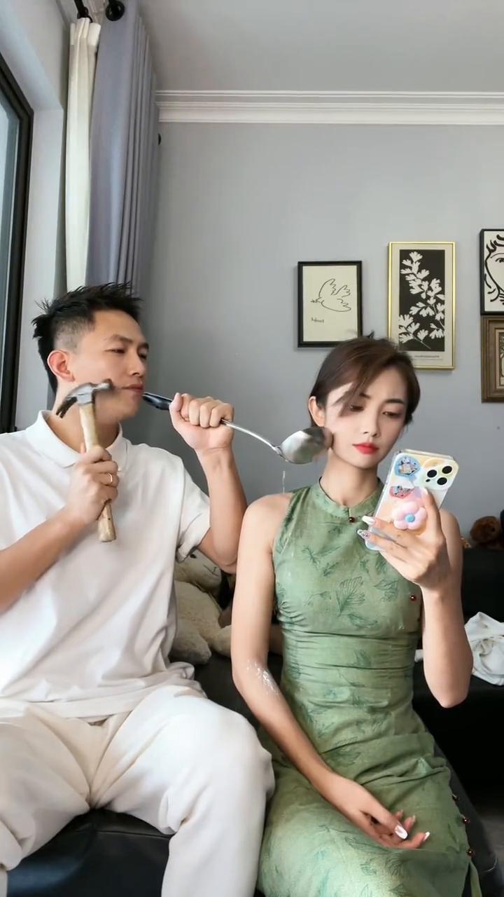这你别笑，有人。