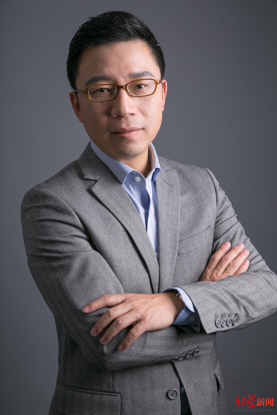 #建议法律明确变相强制加班情形#【加班太多降低消费活力？全国政协委员陆铭：破解加